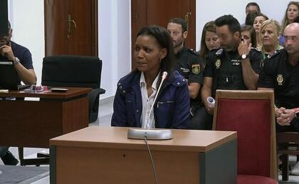 Durante su declaración, la acusada volvió a insistir en que todo fue un "accidente" y llegó a dirigirse a la familia del niño para que la disculparan: "Perdona mi hija, Ángel y la familia... Perdonad. Pero todo ha sido un accidente". Según la versión de Quezada, su intención posterior era tomarse todas las pastillas que llevaba encima para suicidarse, ya que no podía soportar la presión de tener que guardar el secreto sobre lo que había hecho.