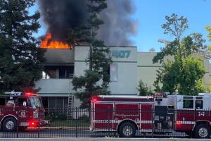 Incendio en Stockton.jpeg