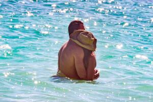 PREMIUM EXC Eiza Gonzalez and Luke Bracey