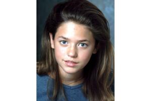 liesel-pritzker-simmons-actriz.jpg