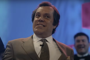 Roberto Duarte como Paco Stanley en la serie de Prime Video '¿Quién lo mató?'