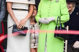 Meghan Markle y la reina