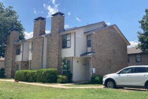 niño-8-años-balazo-cama-Dallas