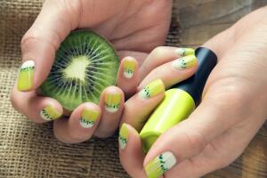 diseno-de-unas-frutas-kiwi.jpg
