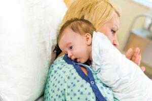 bebe-tem-que-arrotar-quando-mama-2.jpg