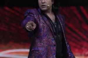 No te puedes perder el candente baile en que compitieron Galilea y Bosé contra Karol y Albertano