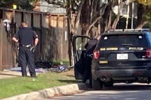 gasolina fuego piernas hombre indigente san antonio texas