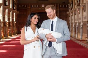 MEghan Markle primer look como mamá