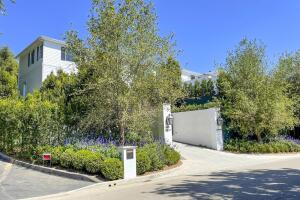 La mansión a la que la pareja echó ojo vale 50 millones de dólares.