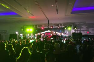 Un éxito la posada anual a beneficiencia del grupo Duelo