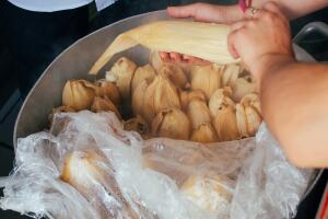 Guerra del Tamal en Arizona; piden aprobar medida que permitiría vender comida casera en la calle