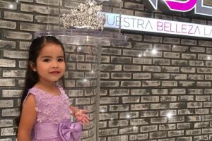 Giulietta juega a ser como Ana Patricia