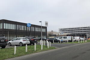 Exterior planta Pfizer, Puurs, Bélgica.