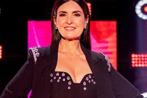 Fátima Bernardes apareceu radiante em um "spoiler" do "The Voice"
