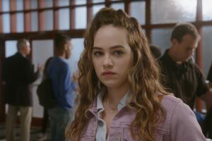 Mary Mouser como Samantha LaRusso en ‘Cobra Kai’ Netflix.jpg