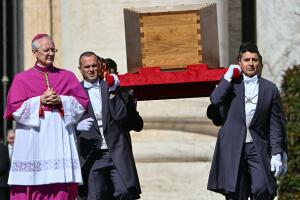 VATICAN-RELIGION-POPE-FUNERAL