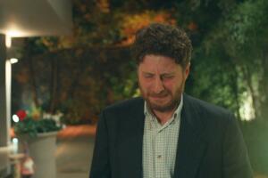 Ozan se marcha destrozado de casa de Karsu 