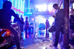 mute-netflix-skarsgard.jpg