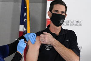 Virus Outbreak Arizona Vaccine
