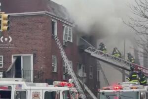 Arrestan al sospechoso de provocar incendio que cobró la vida de cuatro en Queens.
