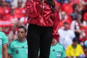 Alanis Morisette 2026 Bosnia Canada Mundial
