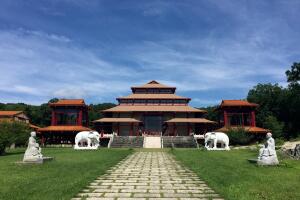El Monasterio Chuang Yen es un oasis de paz en NY