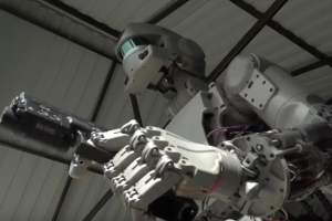 robot-humanoide-ruso.png