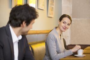 10 tips-para-saber-si-te-coquetea 1.jpg