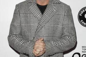 shes-the-man-jonathan-sadowski