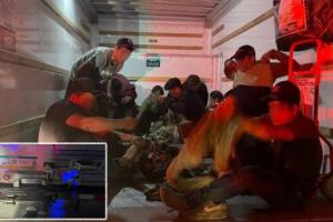 Encuentran 13 indocumentados encerrados con llave en un camión de U-haul en Arizona. 