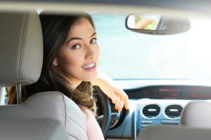 direcao-mulher-carro.jpg