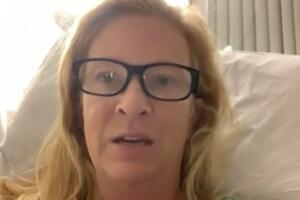 tiburón blanco muerde Lyn Jutronich San Diego filas de dientes