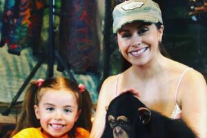 Karyme Lozano y su hija Ángela