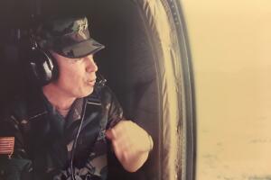 Cisneros in helicopter