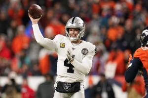 Raiders Broncos Football