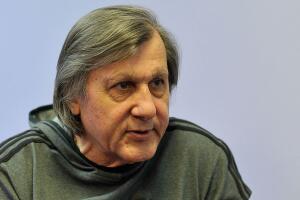 illie-nastase2.jpg