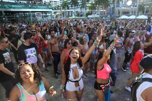 Ultra Music Festival 2016 - Day 1