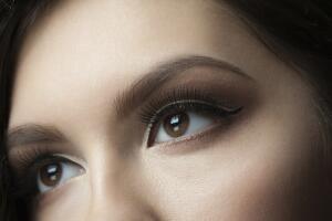 eyeliner-liquido-2.jpg