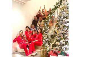 El árbol de Navidad 2021 de Georgina y Cristiano.png