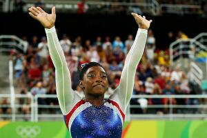 simone-biles-rio-2016-2