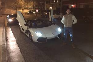 La impresionante colección de autos de Conor McGregor