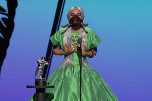 lady gaga mtv grosby.jpg