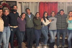 ale espinoza papa7.jpg