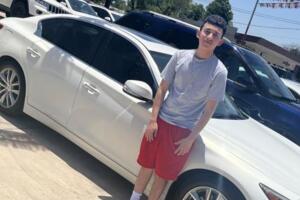 Ruben Ray Martinez foto