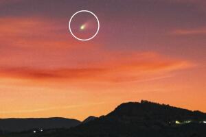 devil_comet (2).jpg