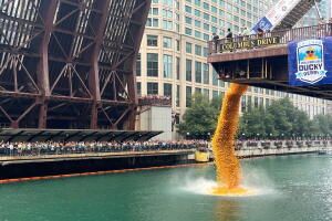 patito de goma chicago