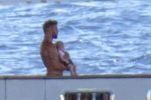 EXC Ricky Martin, Jwan Yosef