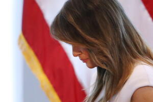 Melania Trump ha hecho a su esposo una solicitud que pocas primeras damas hacen de manera directa y pública.