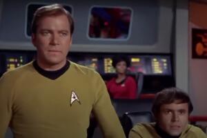 william shatner capitan kirk star trek.jpg