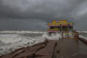 Texas And Louisiana Prepare For Direct Hit From Hurricane Laura